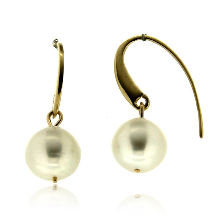 Holdsworth Yellow Gold Freshwater Pearl Earring.